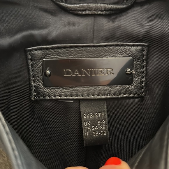 Danier wool and leather jacket - Picture 4 of 5